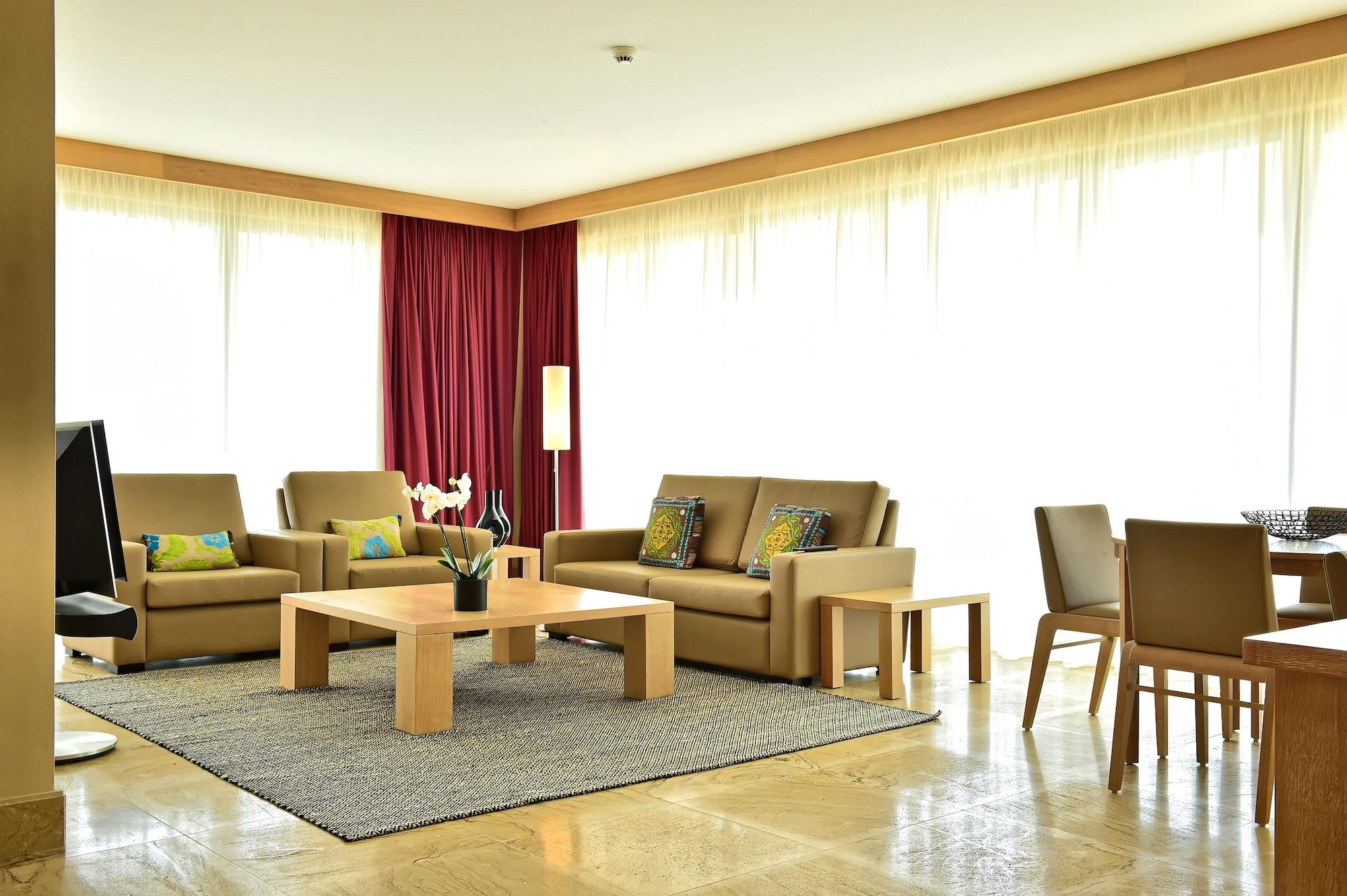 Pestana Colombos Premium Club Hotel Порто Санто Екстериор снимка