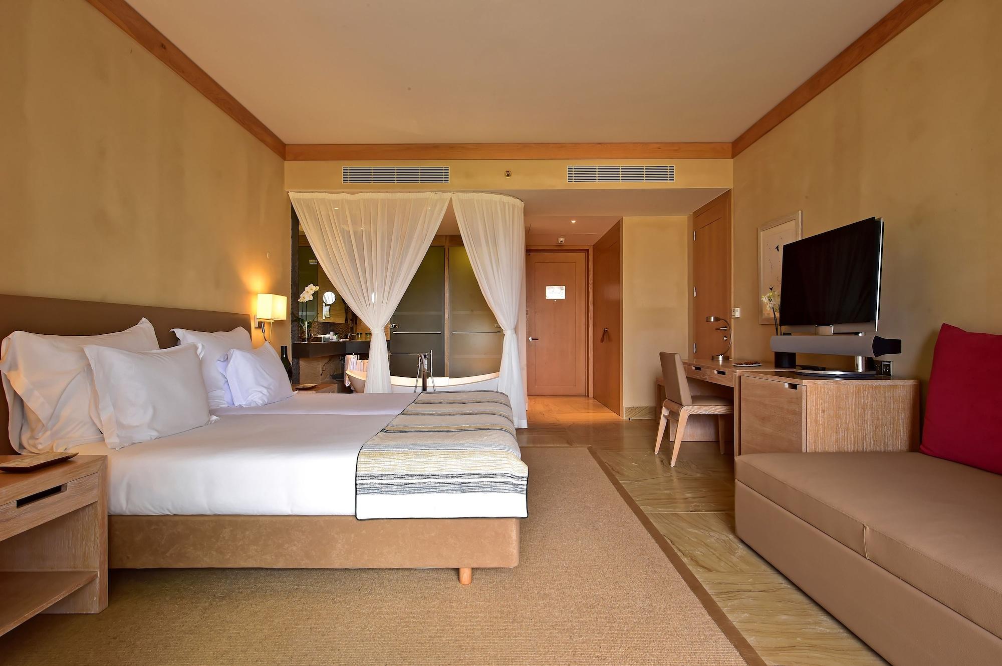 Pestana Colombos Premium Club Hotel Порто Санто Екстериор снимка