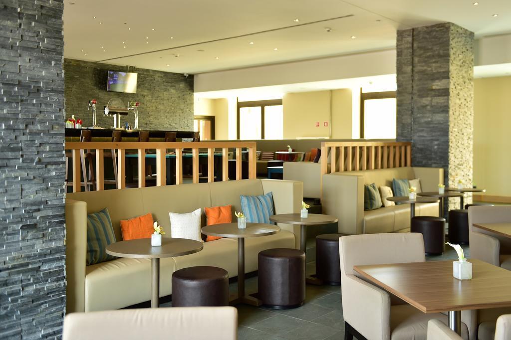 Pestana Colombos Premium Club Hotel Порто Санто Екстериор снимка